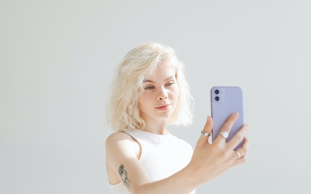 How to achieve the perfect selfie- A guide